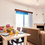 Nerida Beachfront