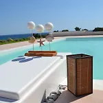 Willa Nerida Beachfront