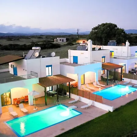 Villa Nerida Beachfront