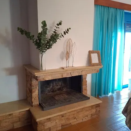 Villa Nerida Beachfront