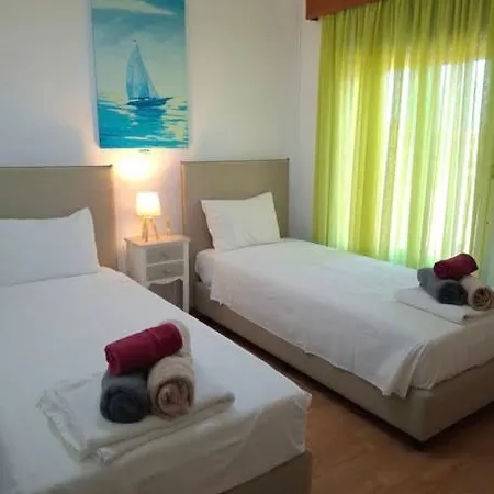 Villa Nerida Beachfront Villas *