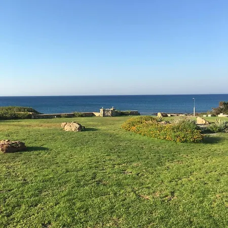 Nerida Beachfront