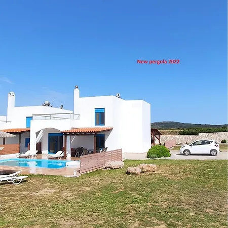 Nerida Beachfront Plimmiri