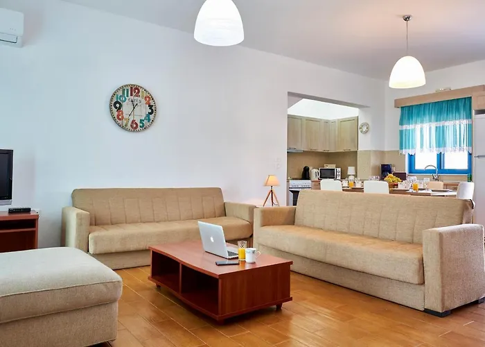 Nerida Beachfront Villas *