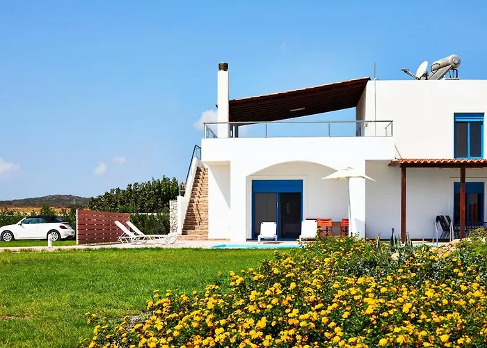 Nerida Beachfront Villas *